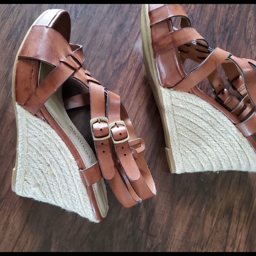 Chinese Laundry Wedge Sandals Size 7 - Picture 6 of 10